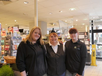 Ihr EDEKA Frischemarkt-Team Ihr EDEKA Frischemarkt-Team