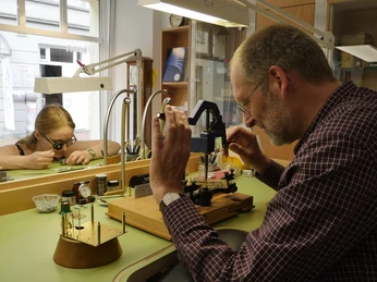 Der Uhrmacher Handwerk Der Uhrmacher Handwerk
