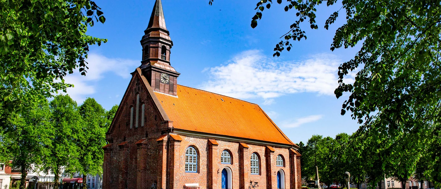 Brunsbüttel-Ort, Jakobuskirche