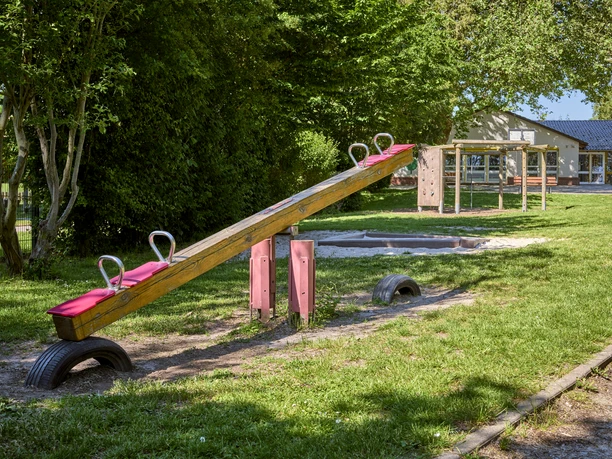 Spielplatz an der Schule Winnigstedt Spielplatz an der Schule Winnigstedt