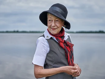 Mathilde ut Beers.jpg