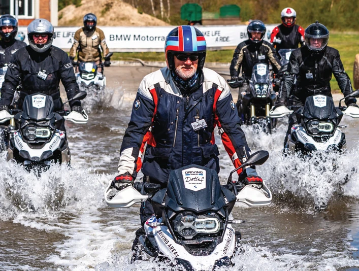 Driving Area Enduro-Training Wassergraben Titel.jpg Driving Area Wesendorf Enduro-Training