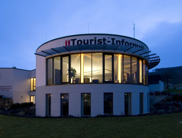 Besucherzentrum mit Tourist-Information Willingen