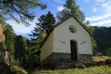 St. Nikolaus Kapelle im Elmi St. Nikolaus Kapelle im Elmi