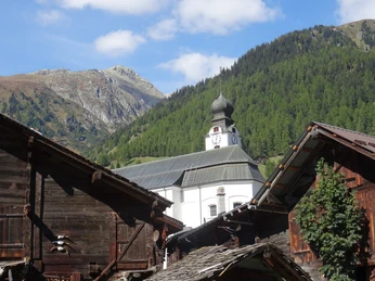 Pfarrkirche Geburt Mariens in Reckingen Pfarrkirche Geburt Mariens in Reckingen