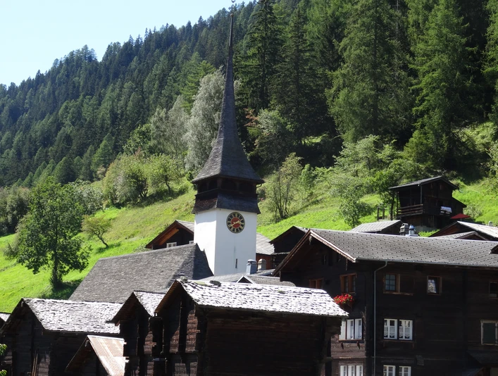 Pfarrkirche St. Theodul in Niederwald Pfarrkirche St. Theodul in Niederwald