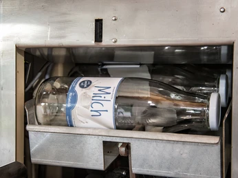 Leere Milchflasche.jpg