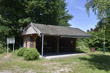 Schuzuhütte_Erlenstraße Schutzhütte Erlenstraße