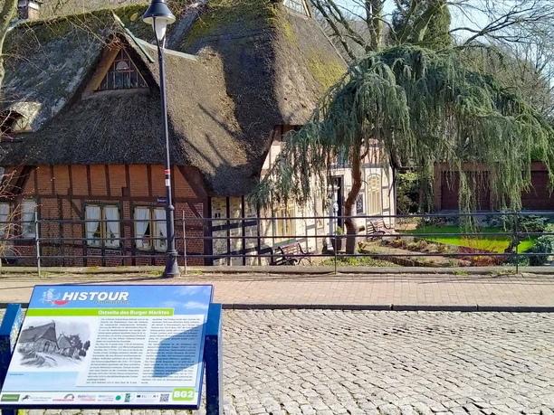 Ostseite des Burger Marktes