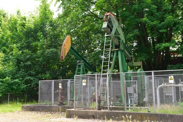 Erdölpumpe in der Südheide Gifhorn Südheide Gifhorn,Lüneburger Heide,Niedersachsen,Erdölpumpe,Radtour,Fahrradtour