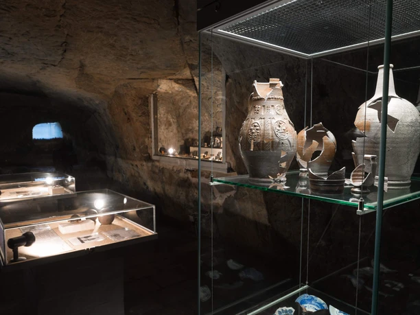 Ausstellung auf Burg und Festung Regenstein Ausstellung auf Burg und Festung Regenstein