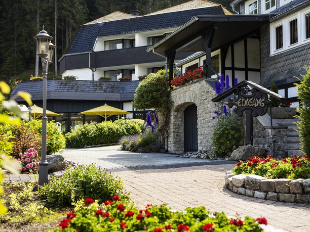 Eingangsbereich_(c) Göbel Hotels.jpg