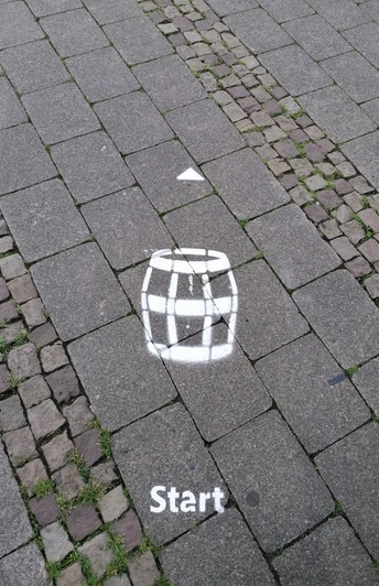 Start Einbecker Bierpfad: Fass 1Start Einbeck beer barrel path: Barrel 1