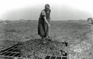 Torfbacken im Süderholmer Moor