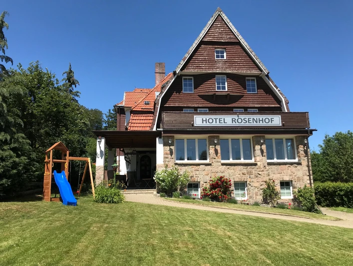 Hotel Rosenhof Braunlage-Außenansicht Hotel Rosenhof Braunlage-Außenansicht