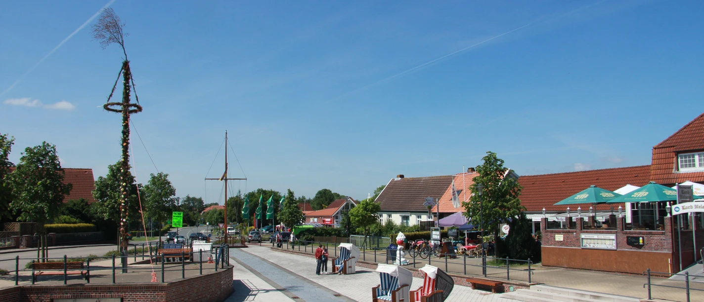 Nordseeurlaub am alten Hafen Dornumersiel