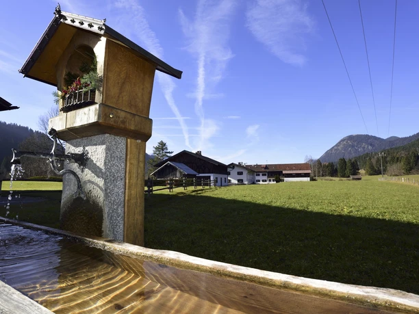 Ortsteil Gerold im Sommer bei Krün