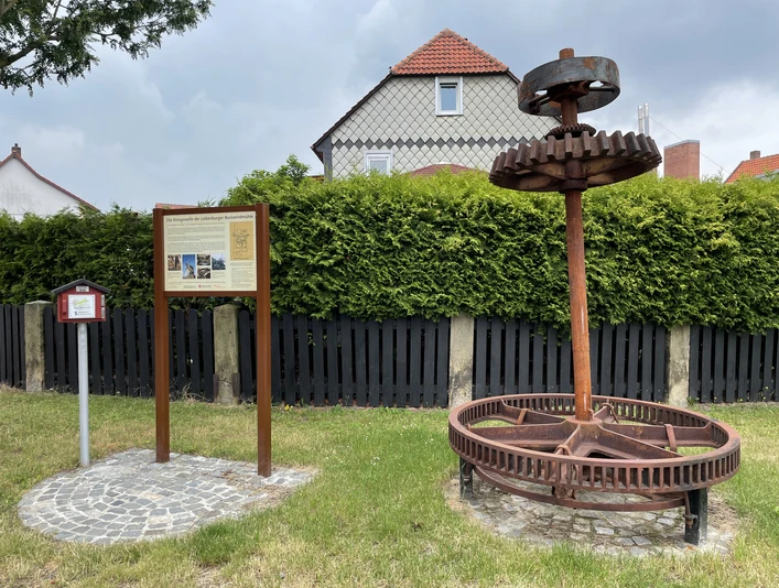 Koenigswelle am Lewer Platz Liebenburg.jpeg