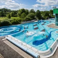 Außenbecken der Jod-Sole-Therme Außenbecken der Jod-Sole-Therme