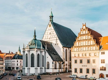 Freiberg_Dom St. Marien und Stadt- und Bergbaumuseum_(c)Silberstadt Freiberg, 599media, Paul Schmidt_PSD_2520_Zuschnitt.jpg
