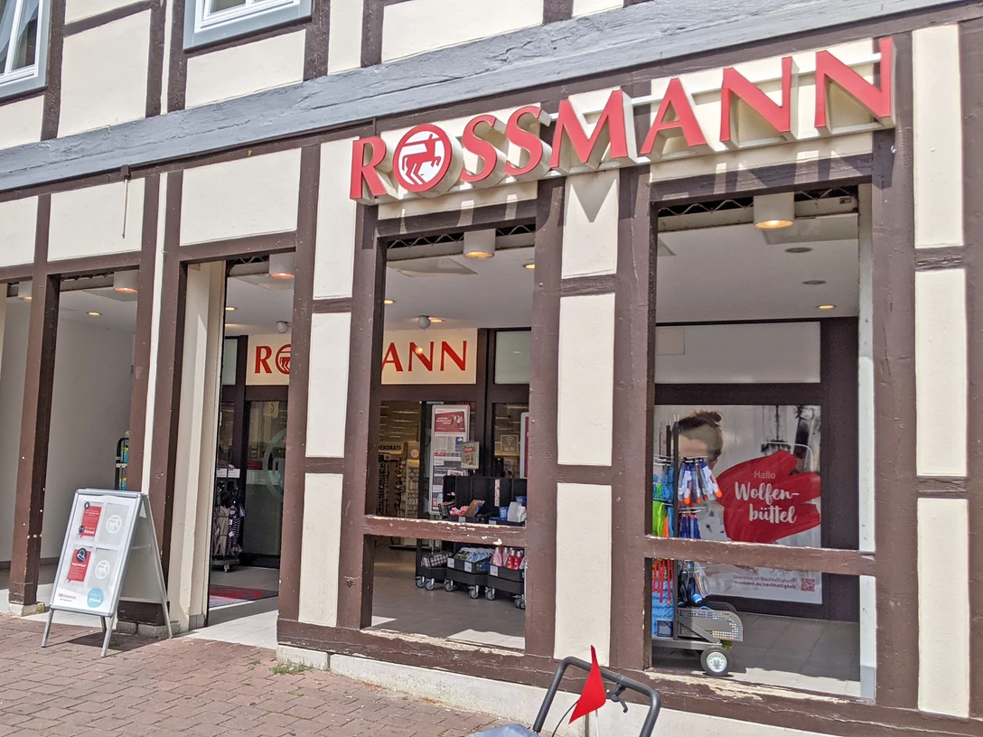 Rossmann Außenansicht