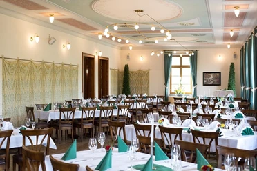 Sächsisch Bayerischer Salon meeting room at the event venue Gasthaus & Gosebrauerei Bayerischer Bahnhof Leipzig | Leipzig Convention Bureau Sächsisch Bayerischer Salon meeting room at the event venue Gasthaus & Gosebrauerei Bayerischer Bahnhof Leipzig – presented by Leipzig Convention Bureau