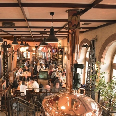 beer brewery meeting room at the event renue Gasthaus & Gosebrauerei Bayerischer Bahnhof | Leipzig Convention Bureau beer brewery meeting room at the event venue Gasthaus & Gosebrauerei Bayerischer Bahnhof Leipzig – presented by Leipzig Convention Bureau