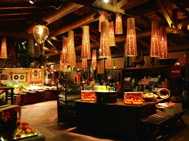 Kiwara-Lodge Buffet in der Eventlocation Zoo Leipzig | Leipzig Convention Bureau Kiwara-Lodge Buffet in der Eventlocation Zoo Leipzig - präsentiert vom Leipzig Convention Bureau