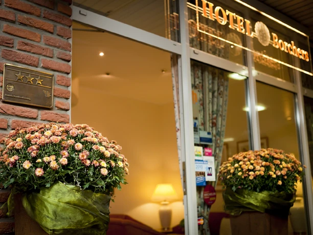 Hotel-Borchers-Eingang.jpg Hotel-Borchers-Eingang.jpg