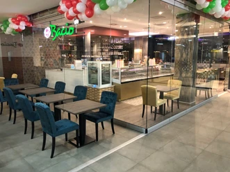 Bacio Aurich Pizzeria und Eiscafé Innenansicht Bacio Aurich Pizzeria und Eiscafé Innenansicht