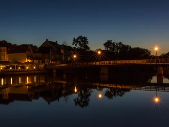 Pfennigbrücke in Celle bei Nacht Pfennigbrücke in Celle bei NachtPfennig Bridge (The ‚Penny‘ Bridge)