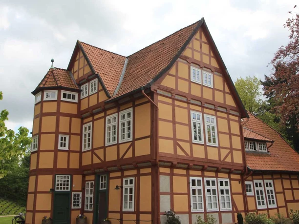 Schlösschen-Freilichtbühne-Celle.jpg