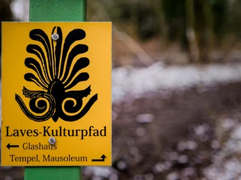 Schild Laves-Kulturpfad Schild für den Rundweg des Laves-Kulturpfad