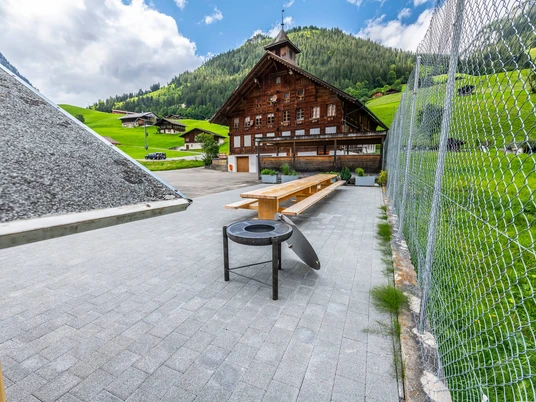 Grillstelle Schulhaus Zwischenflüh