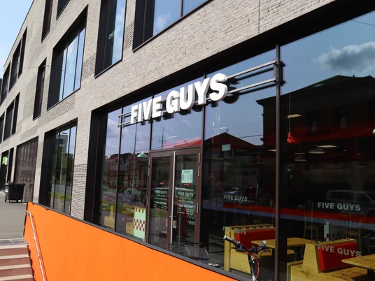 Five Guys in Bonn Five Guys in Bonn