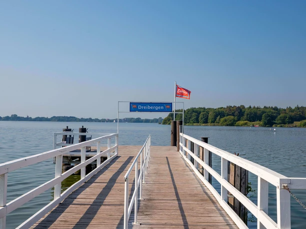 Schiffsanleger-in-Dreibergen