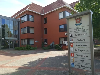 Rathaus Ihrhove 2021.jpg