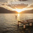 seebad-lido-krattigen-thunersee-sommer-morgenstimmung-sprungbrett.jpg