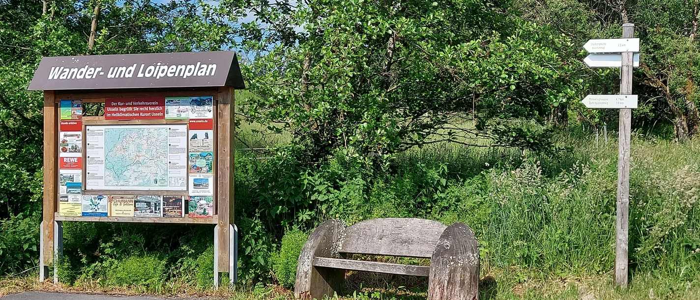 Original Wanderparkplatz Emmet Copyright Tourist-Information Willingen CC BY-SA.jpg