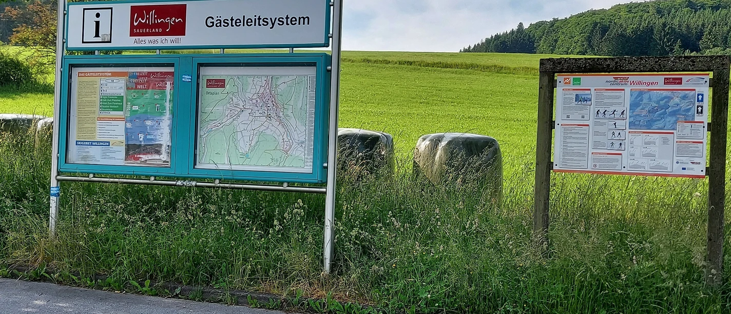 Original Wanderparkplatz Stryckbahnhof Copyright Tourist-Information Willingen CC BY-SA.jpg