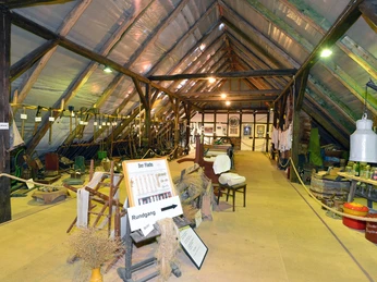Heimatmuseum Müden_Boden.jpg Dachboden Heimatmuseum Müden (Aller)
