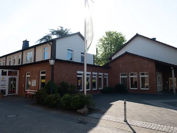 Pfarrheim Kath. Pfarrkirche St. Aegidius 2021 Frühling Bornheim