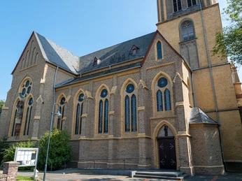 Kath. Pfarrkirche St. Evergislus