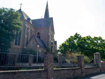 Kath. Pfarrkirche St. Evergislus