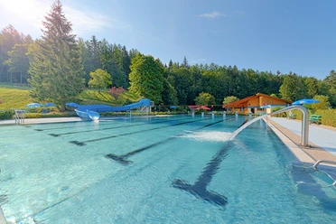 Freibad Obertal Rutsche Massagepilz