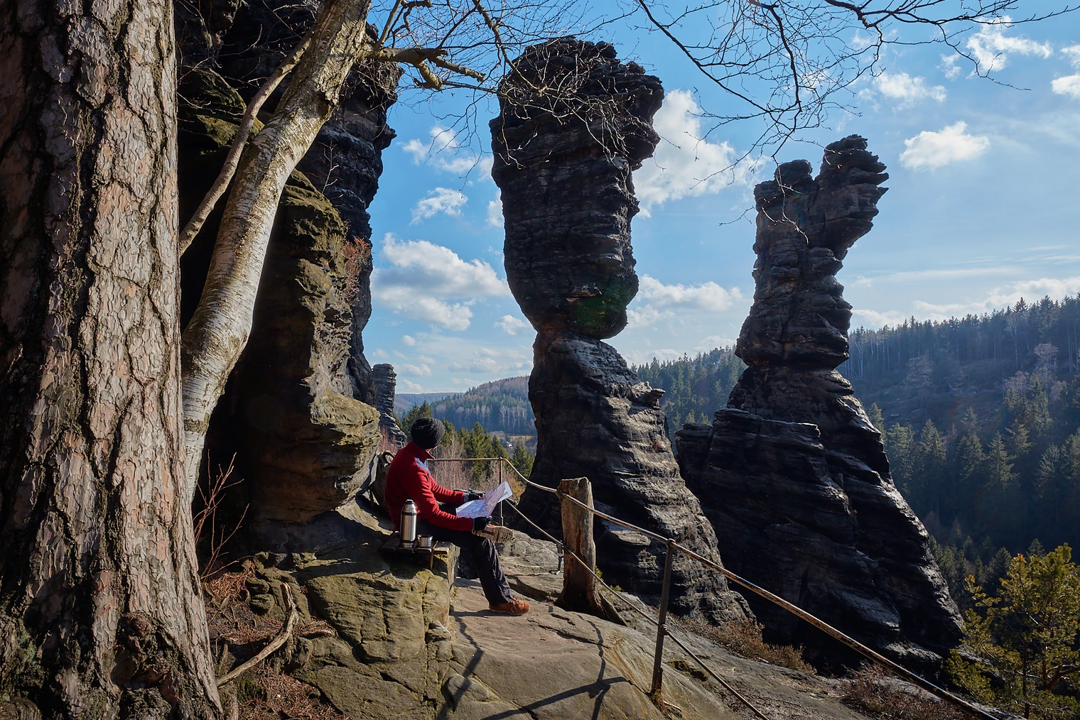 200305153348_1920px_sRGB_72dpi.jpg Winterliche Wanderpause: packt immer ein warmes Getränk ein