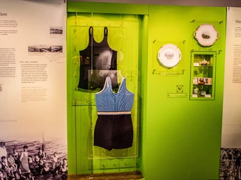 Alte Bademode in Büsum