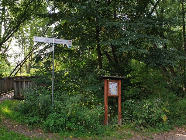 Radrundweg Salz und Burgen_Vitrine Startpunkt radrundweg-salz-und-burgen-vitrine-startpunkt