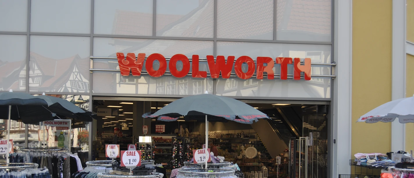 Woolworth Woolworth Außenansicht