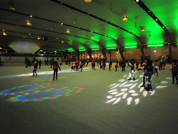 Eislaufhalle Baiersbronn Eisdisco Eislaufhalle Baiersbronn Eisdisco